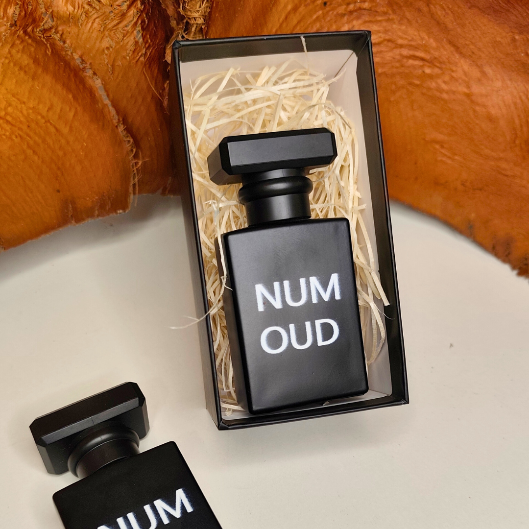 NUM OUD Unisex Amaderado Especiado 30ml